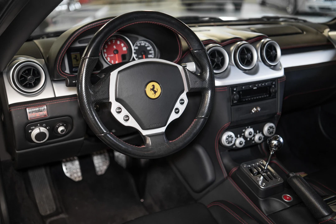 2005 Ferrari 612 - Image 26 of 31
