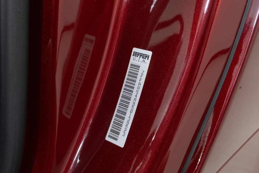2005 Ferrari 612 - Image 29 of 31