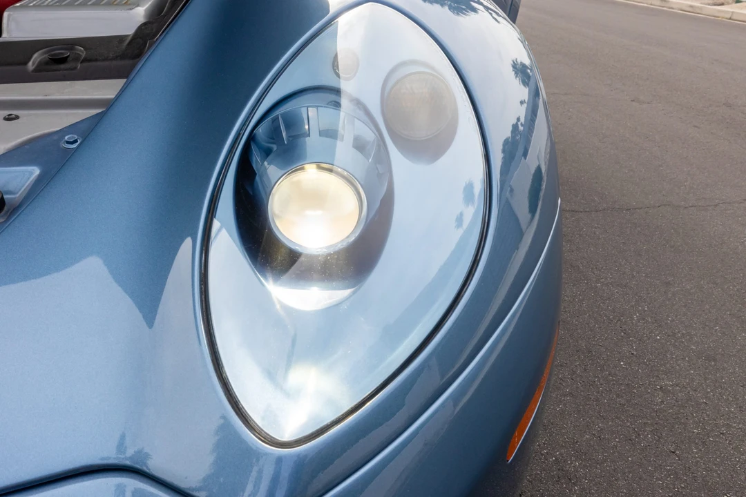 2005 Ferrari 612 - Image 29 of 31