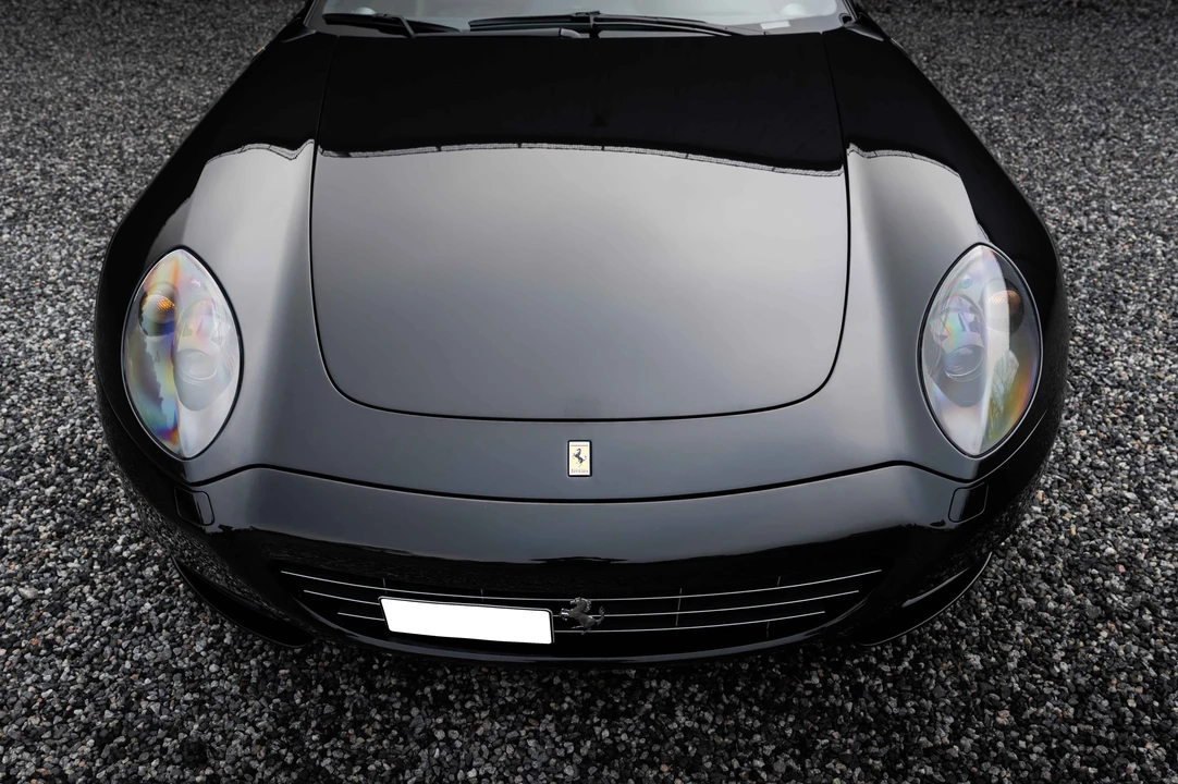 2005 Ferrari 612 - Image 17 of 31