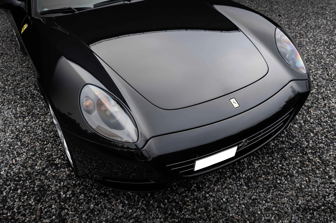 2005 Ferrari 612 - Image 19 of 31