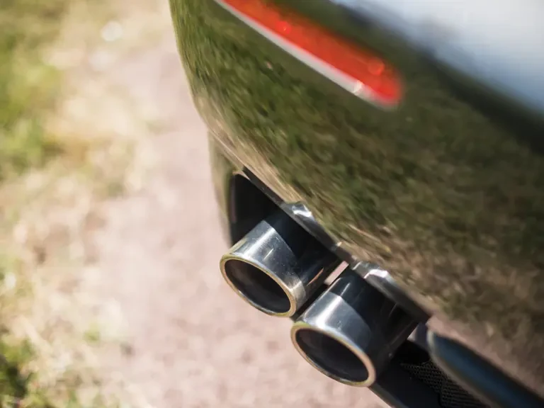 2005 Ferrari 612 - Image 26 of 28
