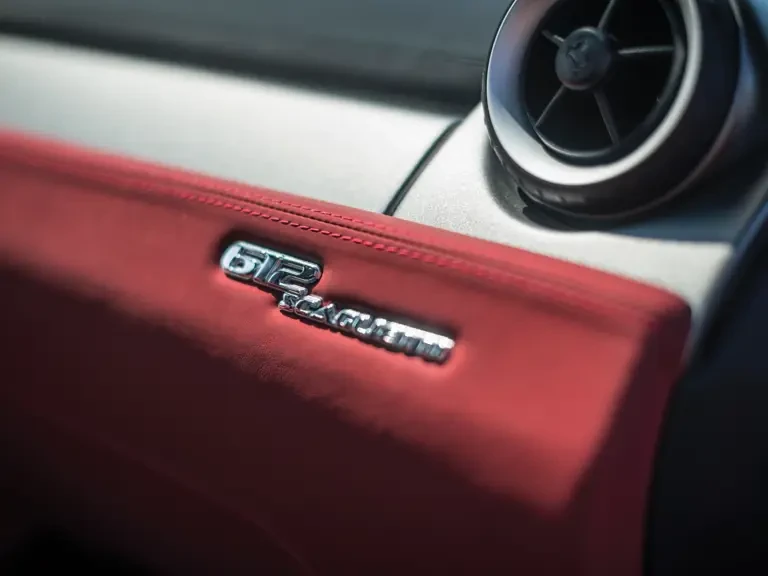 2005 Ferrari 612 - Image 18 of 28