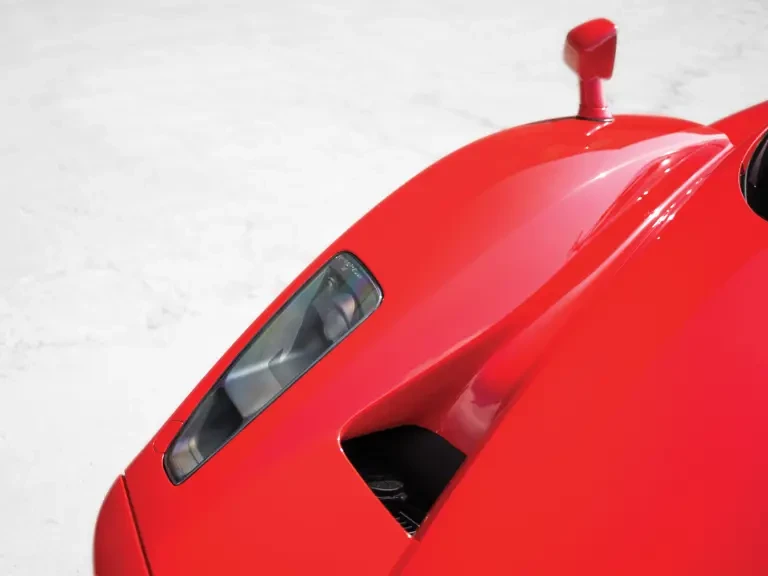 2005 Ferrari Enzo - Image 15 of 31