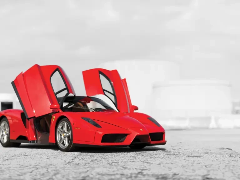 2005 Ferrari Enzo - Image 21 of 31