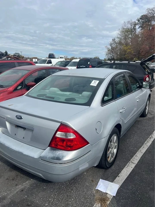 2005 Ford Five Hundred - Image 4 of 6