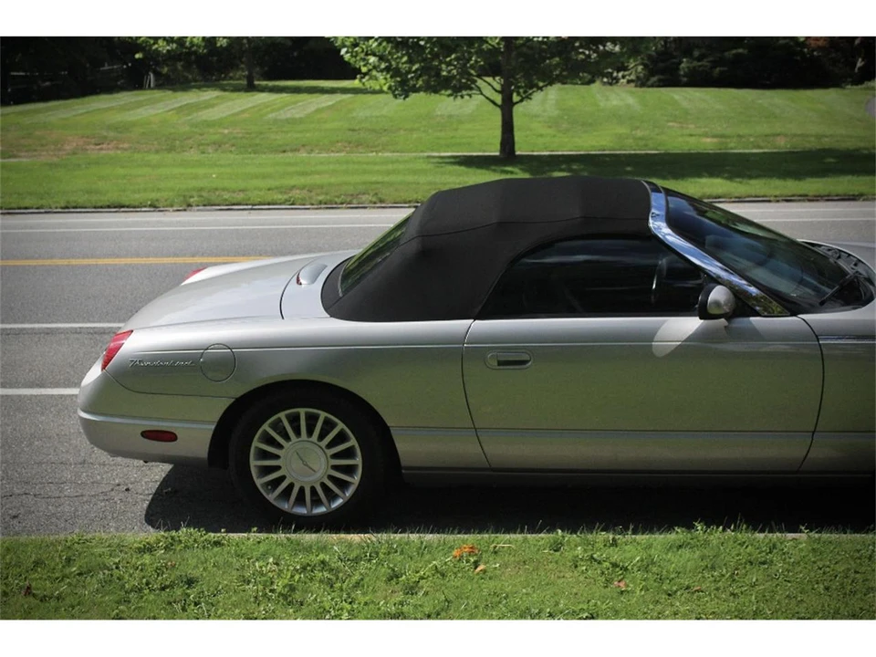 2005 Ford - Image 4 of 31
