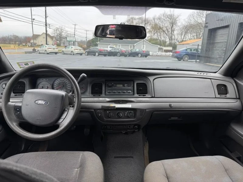 2005 Ford Crown Victoria - Image 7 of 7