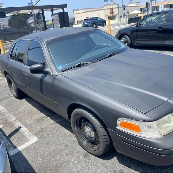2005 Ford Crown Victoria - Image 1 of 1