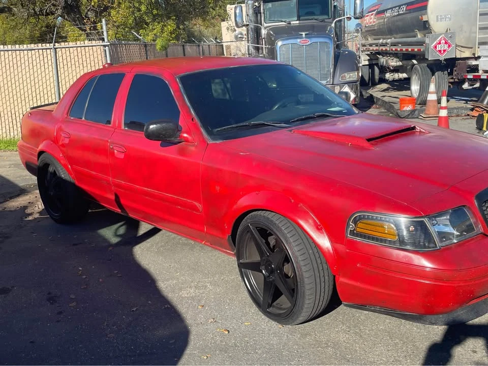 2005 Ford Crown Victoria - Image 5 of 5