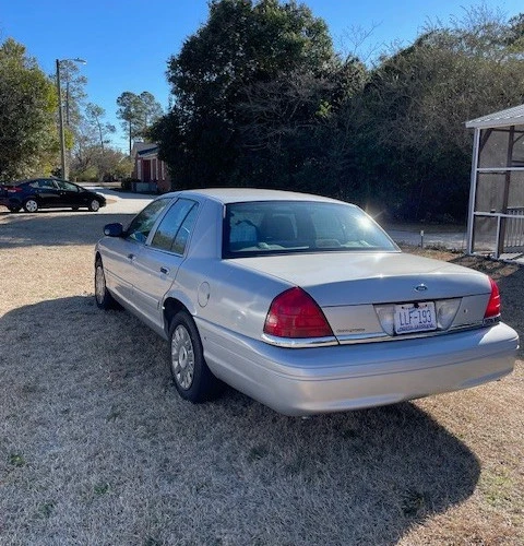2005 Ford Crown Victoria - Image 7 of 20