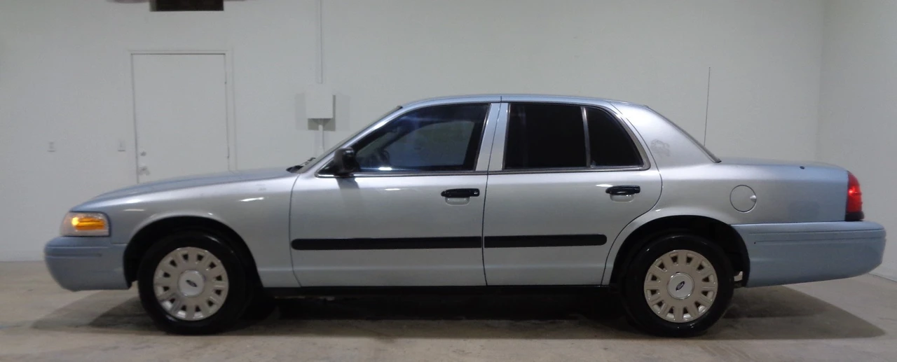 2005 Ford Crown Victoria - Image 5 of 20
