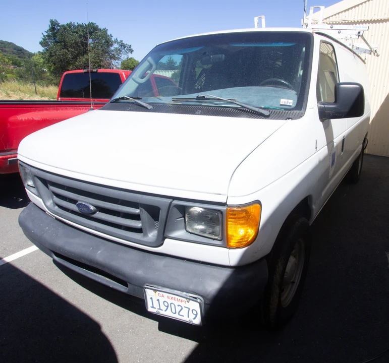 2005 Ford Econoline Van - Image 5 of 20