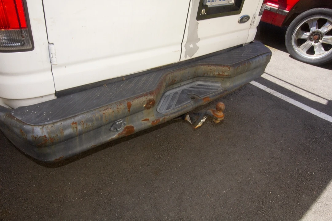2005 Ford Econoline Van - Image 17 of 20
