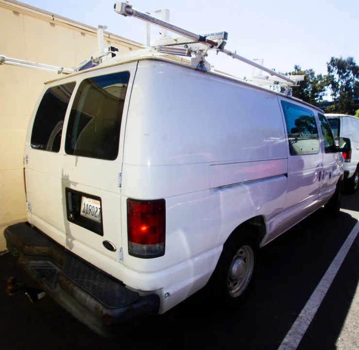 2005 Ford Econoline Van - Image 6 of 20