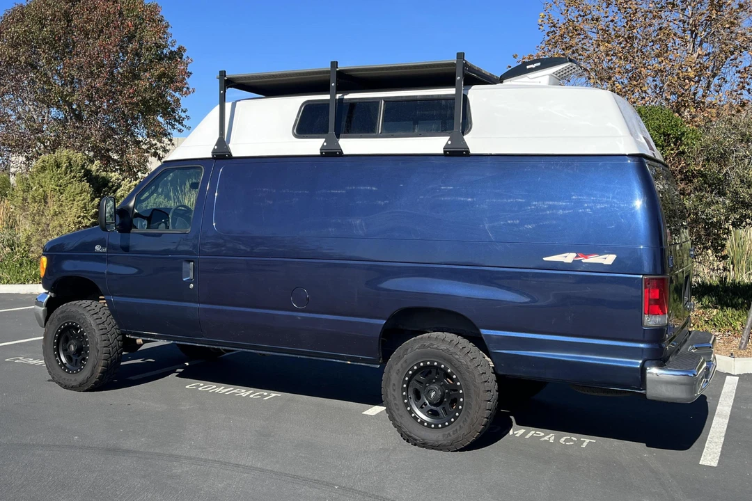2005 Ford Econoline Van - Image 4 of 7