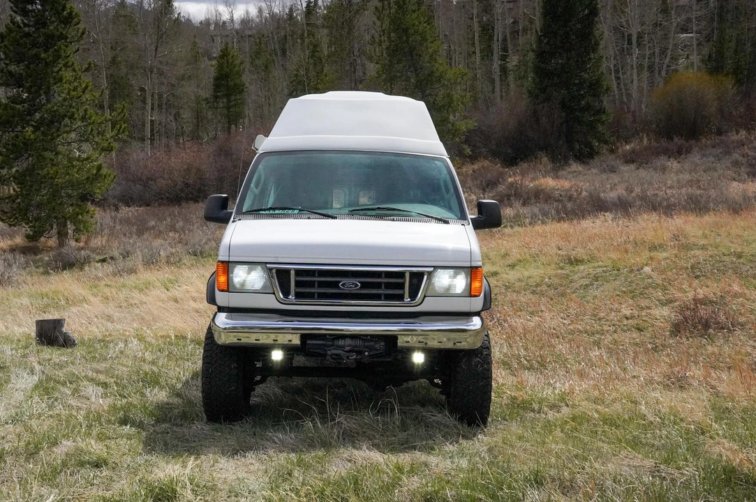 2005 Ford Econoline Van - Image 6 of 31