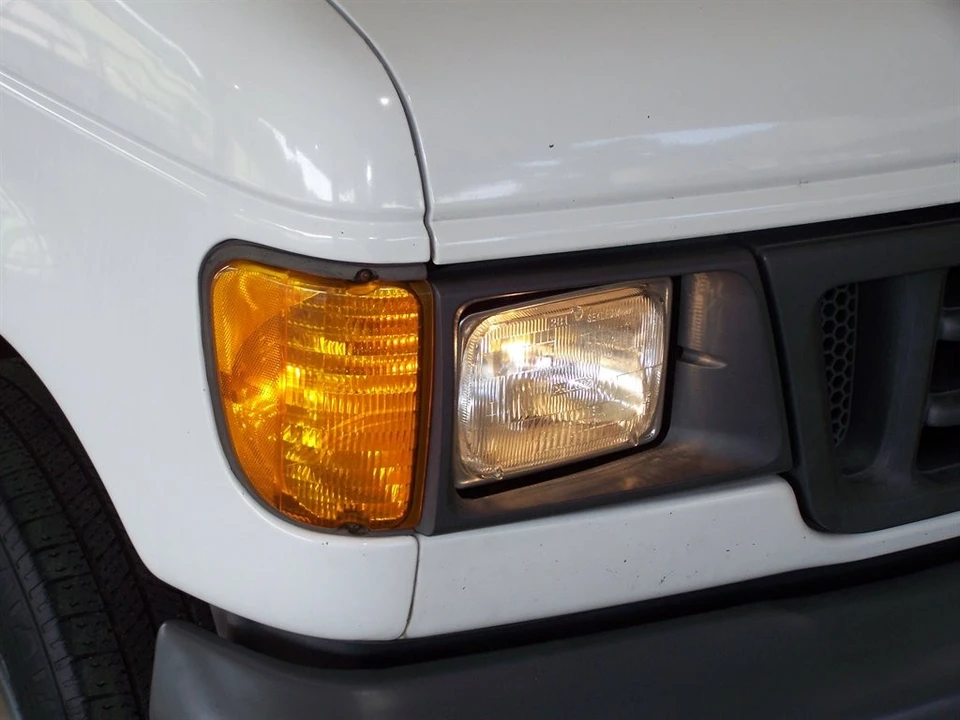2005 Ford Super Duty 1st Gen - Image 26 of 31