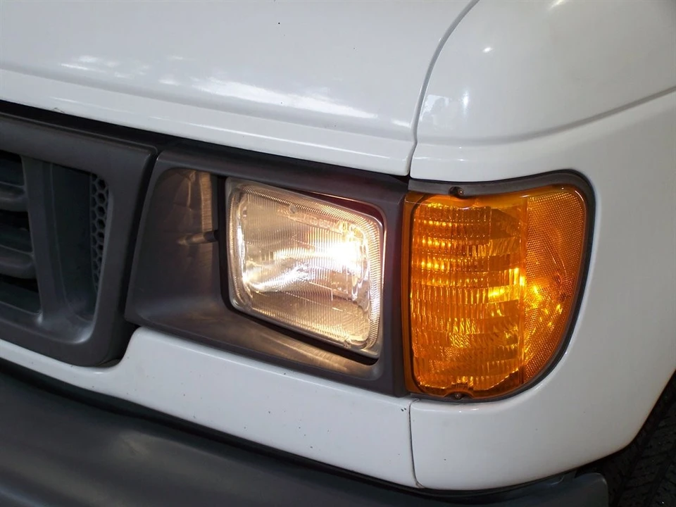 2005 Ford Super Duty 1st Gen - Image 27 of 31