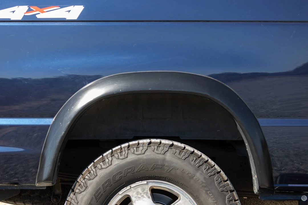 2005 Ford Econoline Van - Image 16 of 31