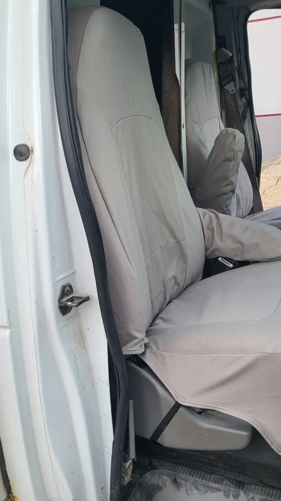 2005 Ford Econoline Van - Image 10 of 10