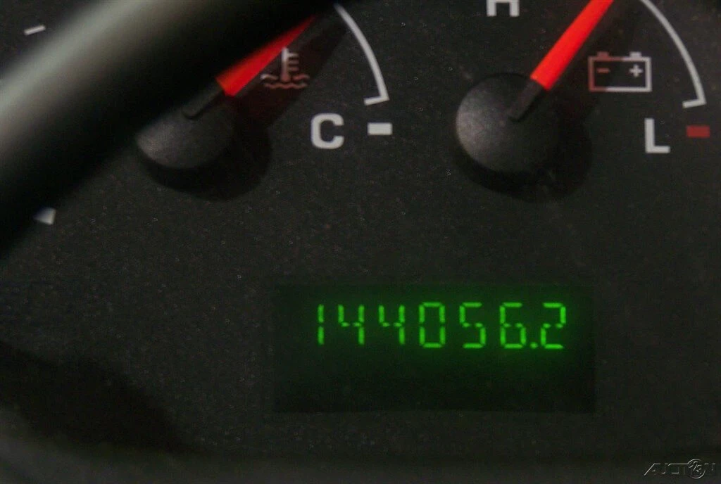 2005 Ford Econoline Van - Image 9 of 21
