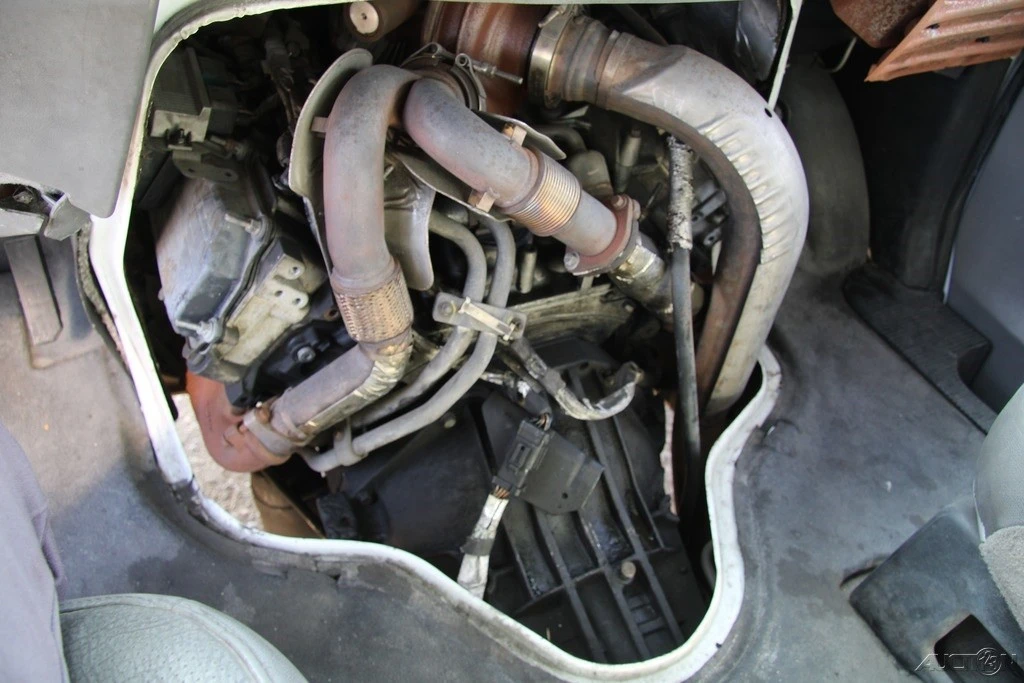 2005 Ford Econoline Van - Image 18 of 21