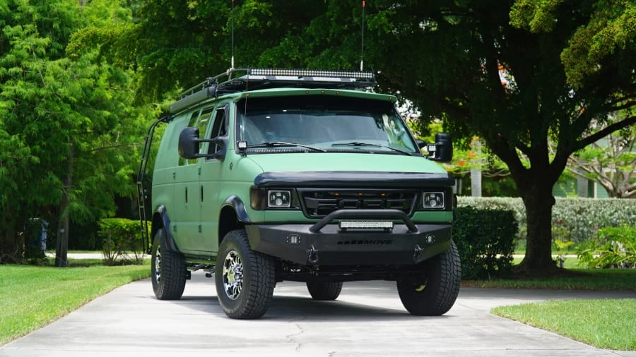 2005 Ford Econoline Van - Image 14 of 17