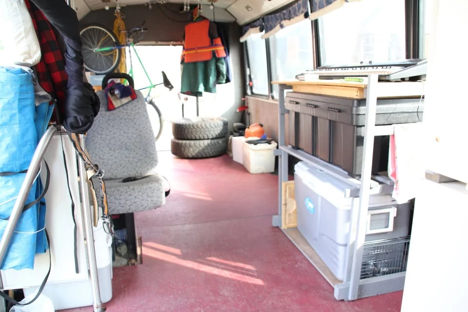 2005 Ford Econoline Van - Image 7 of 10