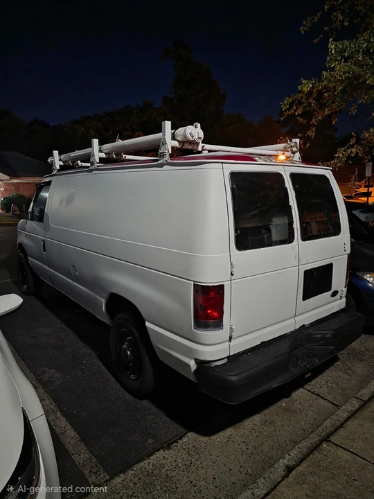 2005 Ford Econoline Van - Image 3 of 4