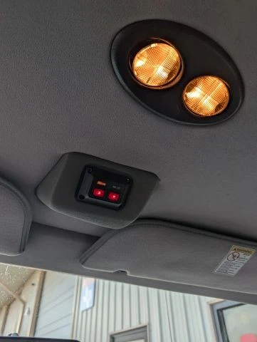 2005 Ford Econoline Van - Image 15 of 31