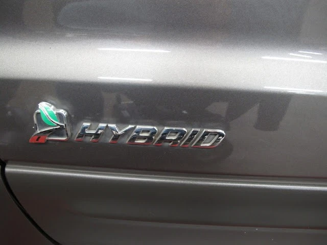 2005 Ford Escape - Image 5 of 21
