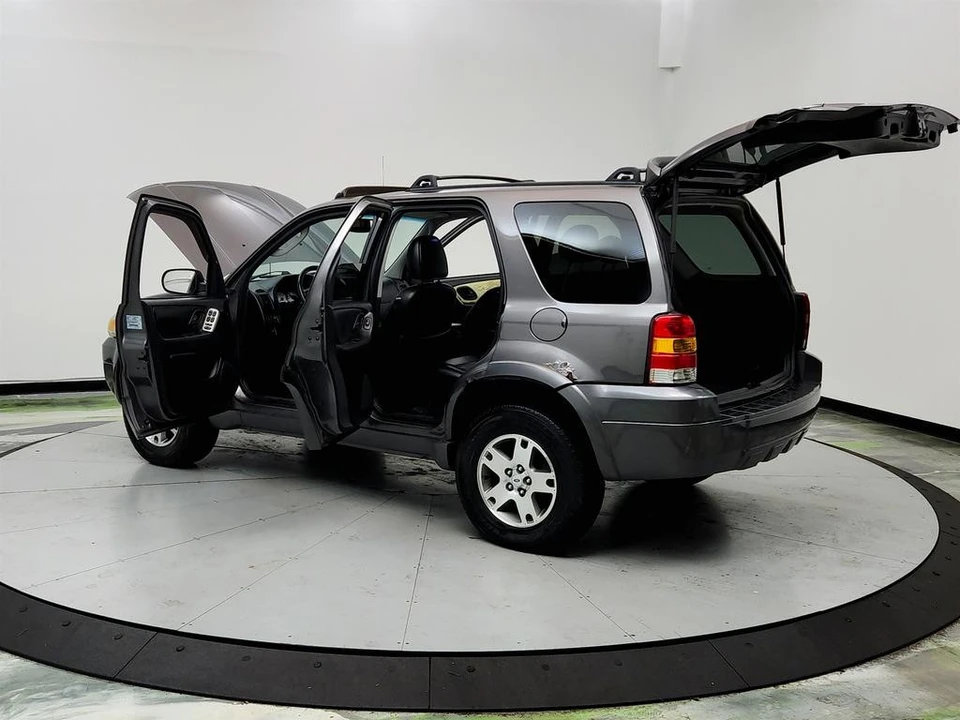 2005 Ford Escape - Image 12 of 12