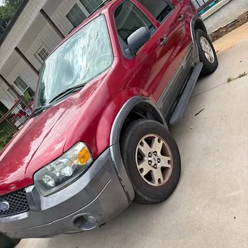 2005 Ford Escape · XLT