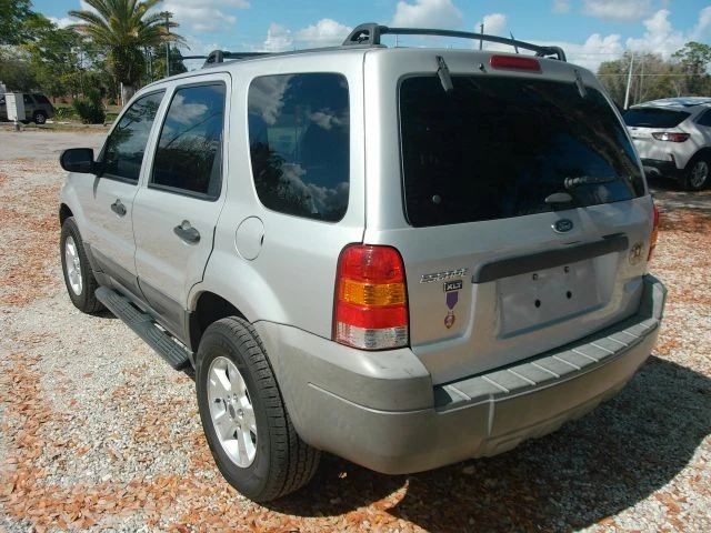 2005 Ford Escape - Image 7 of 21