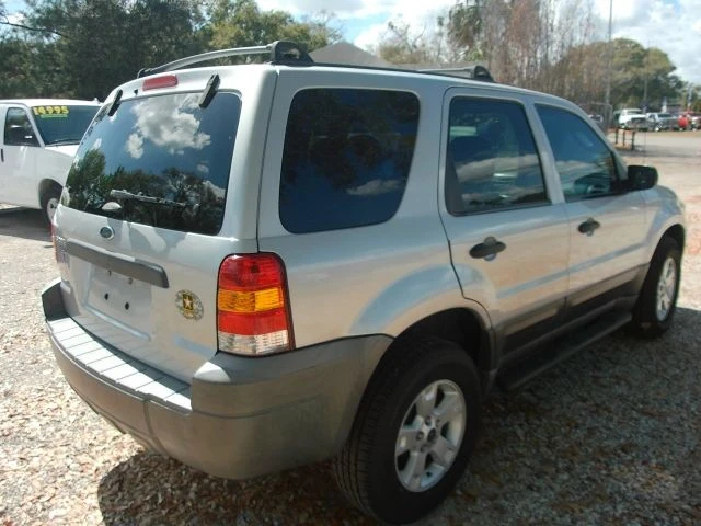 2005 Ford Escape - Image 5 of 21