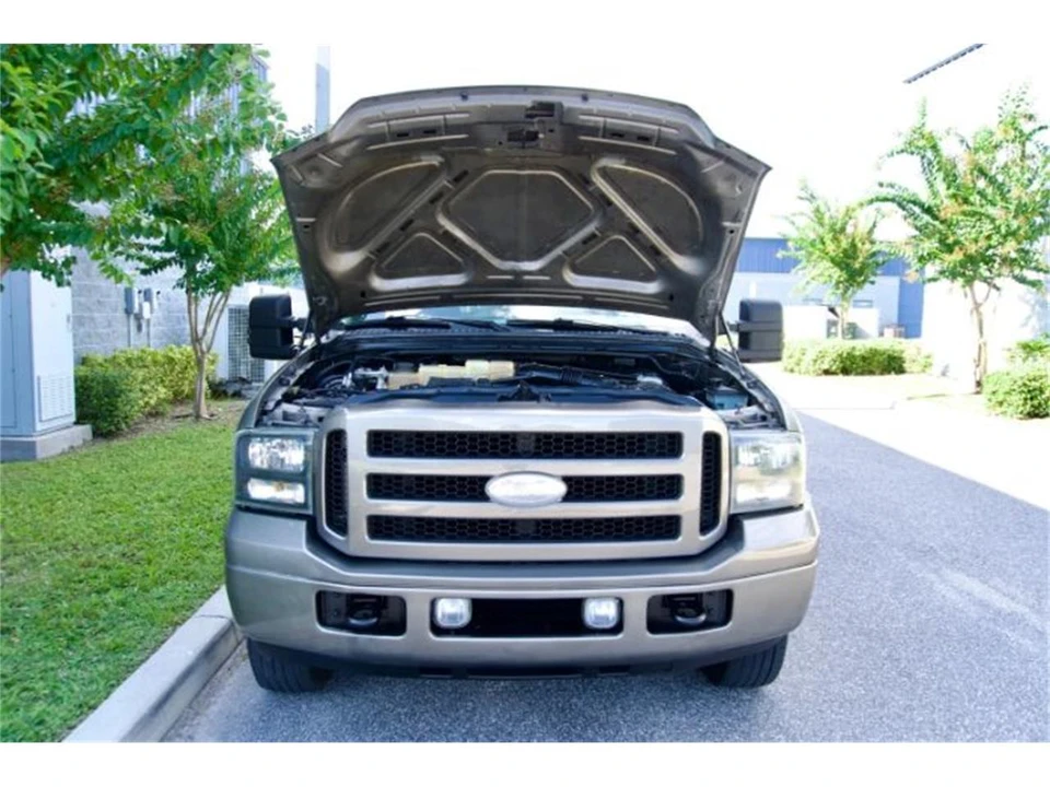 2005 Ford Excursion - Image 7 of 29