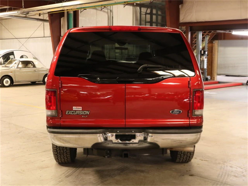 2005 Ford Excursion - Image 6 of 31