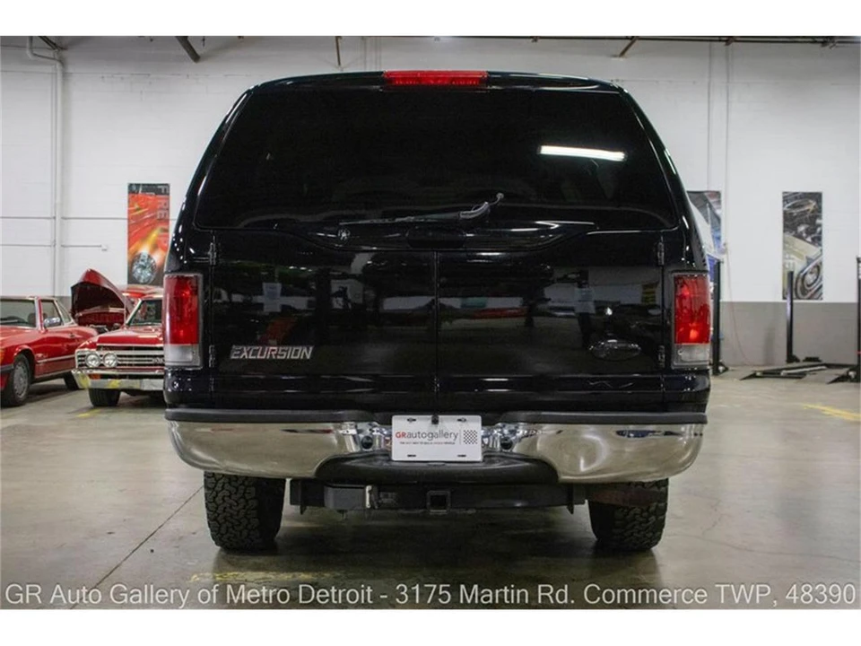 2005 Ford Excursion - Image 20 of 31