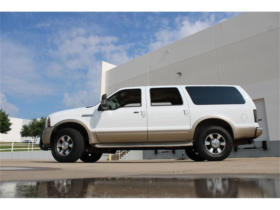 2005 Ford Excursion - Image 7 of 31