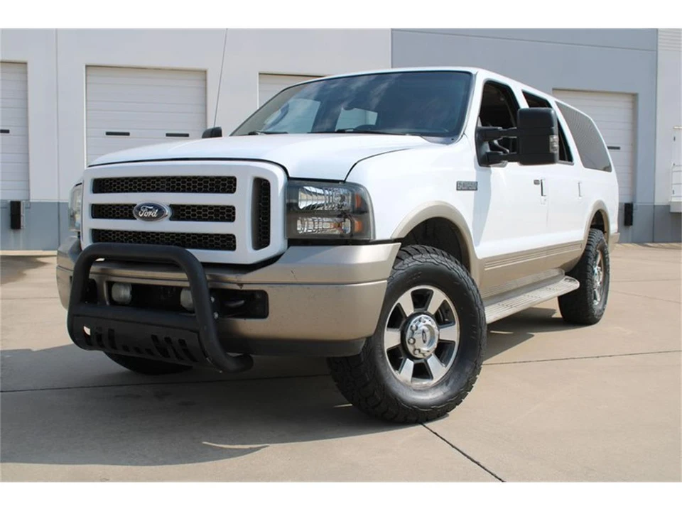 2005 Ford Excursion - Image 3 of 31