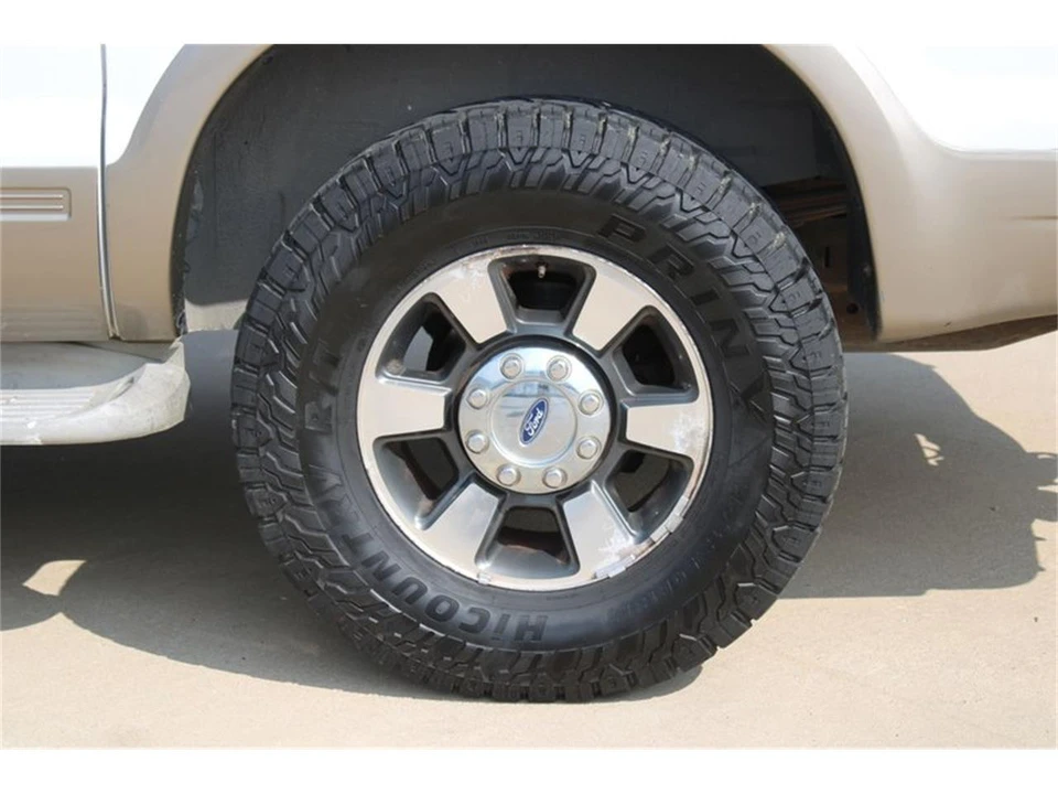 2005 Ford Excursion - Image 30 of 31