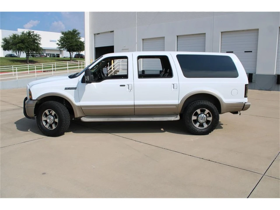 2005 Ford Excursion - Image 5 of 31