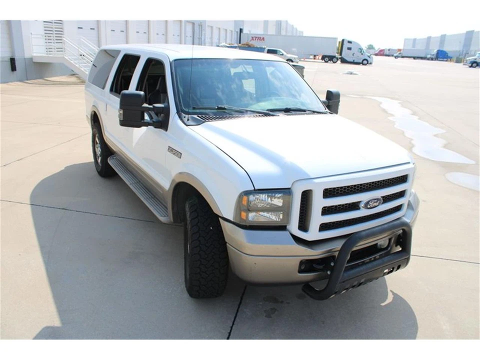 2005 Ford Excursion - Image 20 of 31