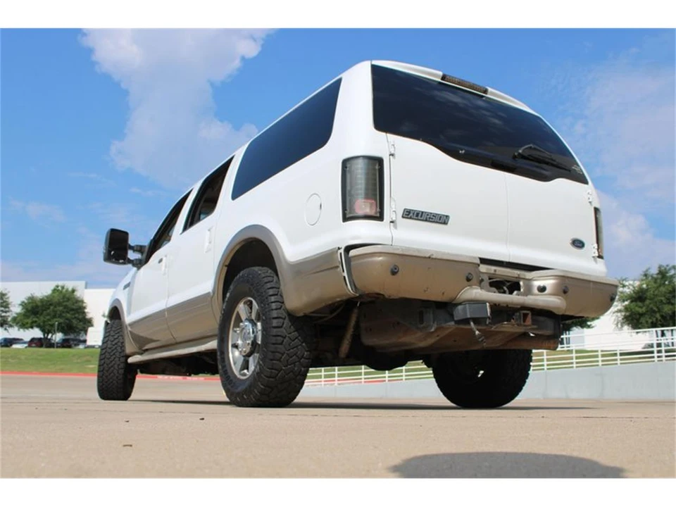2005 Ford Excursion - Image 10 of 31