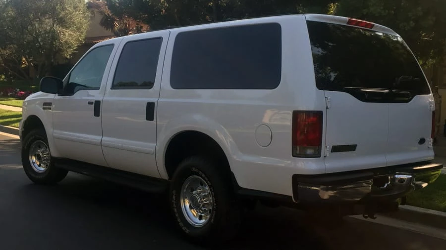 2005 Ford Excursion - Image 2 of 7