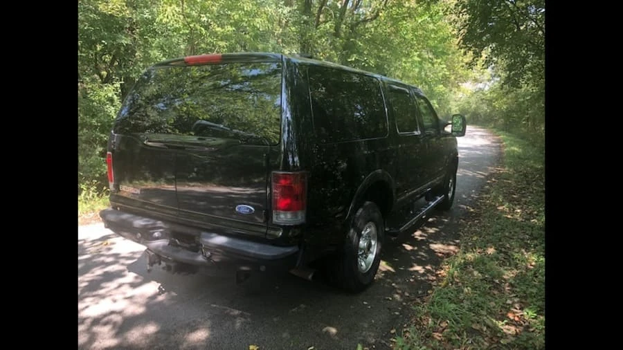 2005 Ford Excursion - Image 7 of 8