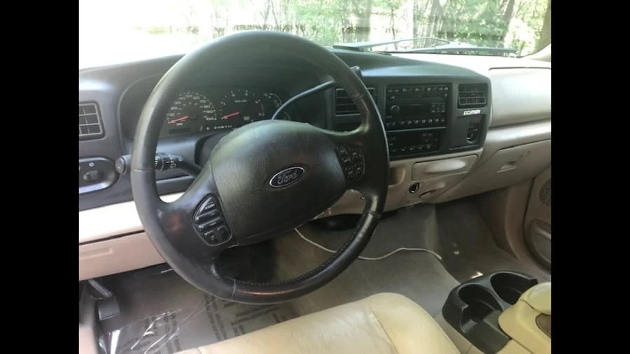 2005 Ford Excursion - Image 4 of 8