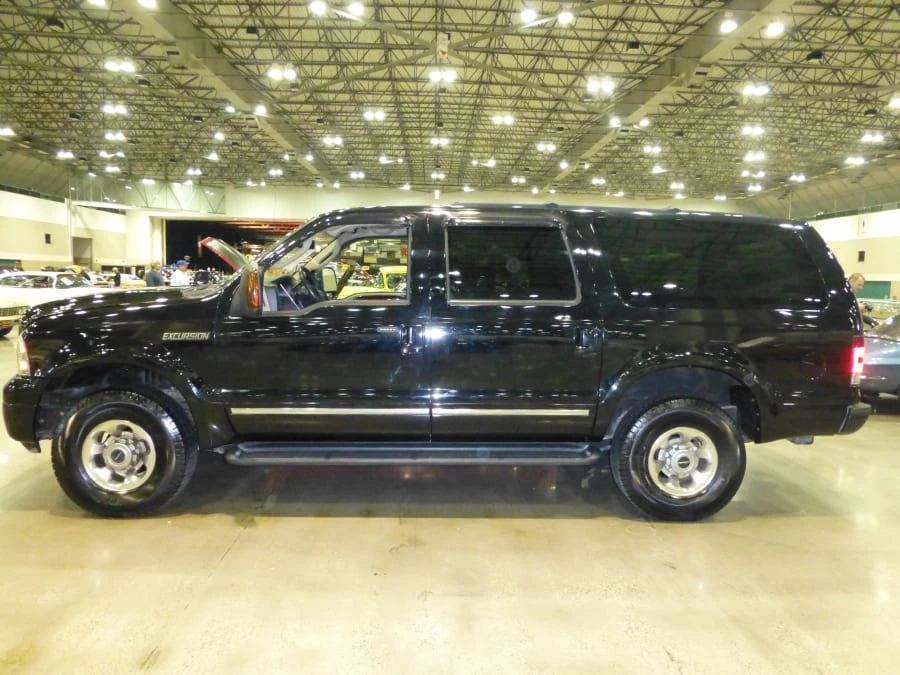 2005 Ford Excursion - Image 2 of 7