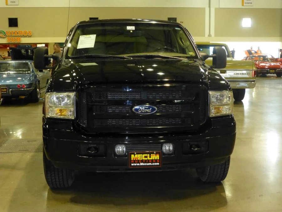 2005 Ford Excursion - Image 7 of 7